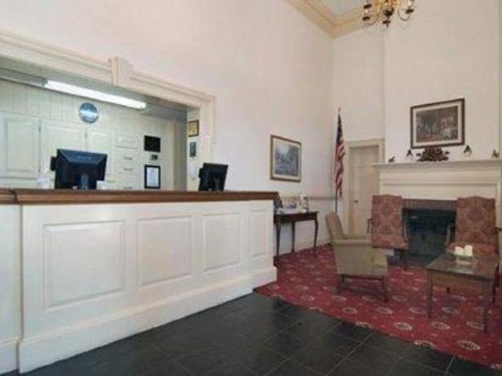 Фото Rodeway Inn Historic