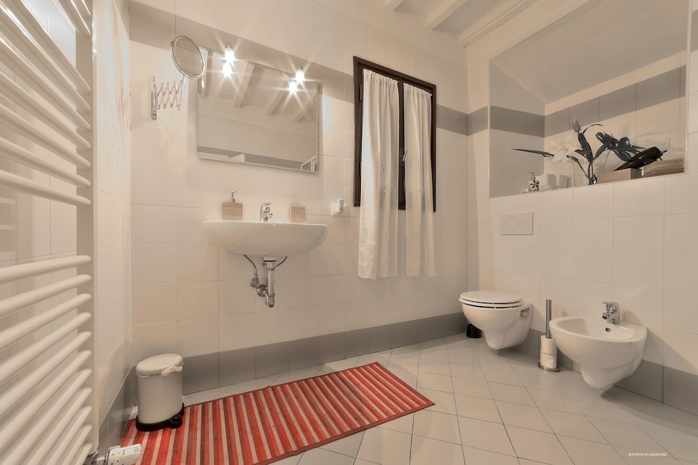 Фото Wine Apartments Florence Trebbiano