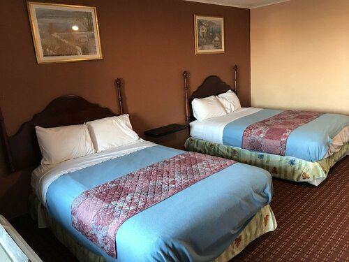 Гостиница Travel Inn в Чикаго