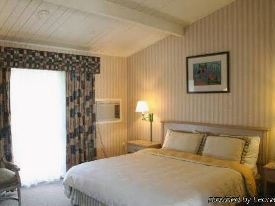 Фото Los Gatos Lodge