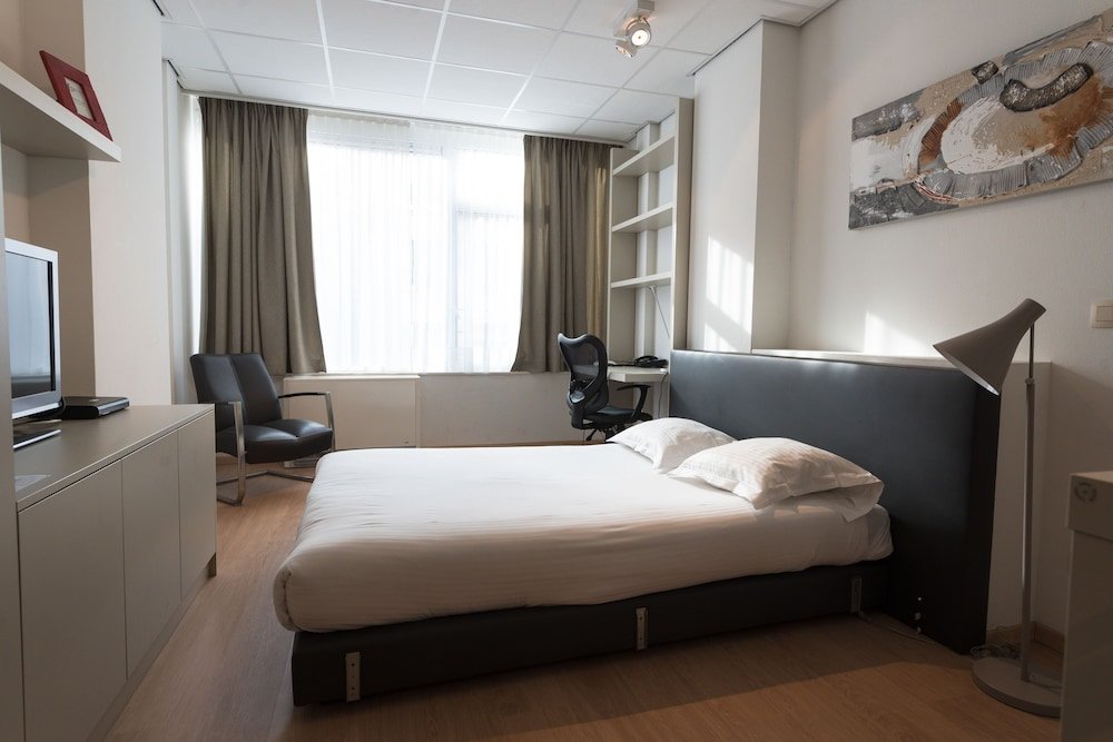 Фото Craves Hotel