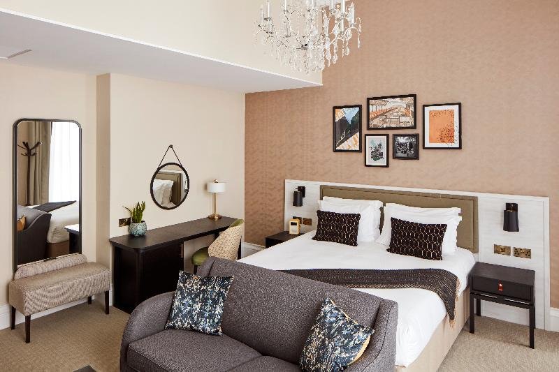 Фото Отель The Clermont London