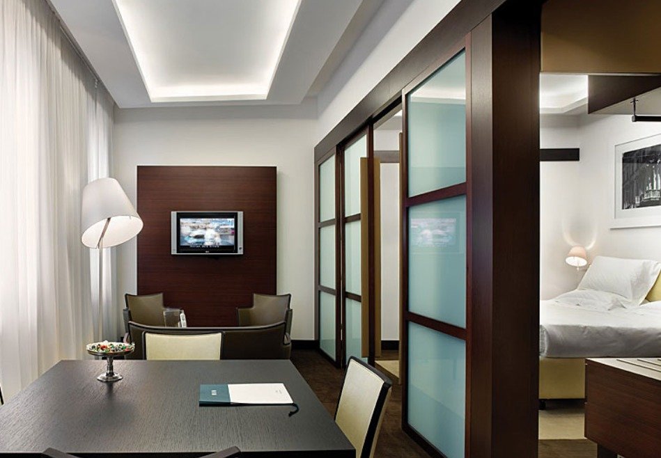 Фото UNAHOTELS Cusani Milano