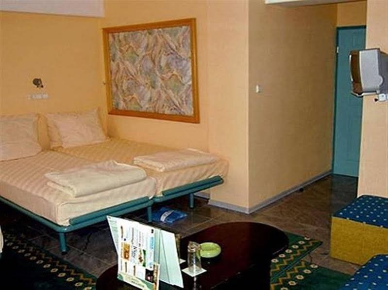 Фото Hotel Mramor