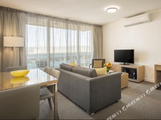 Фото Quest King William South