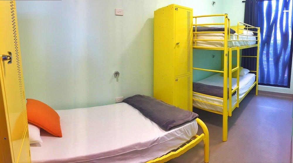 Фото Breeze Lodge - Hostel