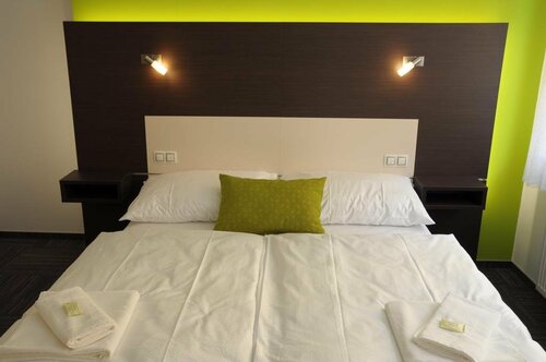 Гостиница Hotel Kaskada в Ледеч-над-Сазавой