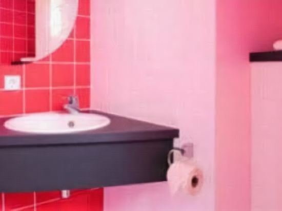 Фото B&b Hotel Frankfurt-Niederrad