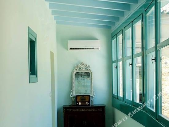 Фото 999 Luxury Hotel