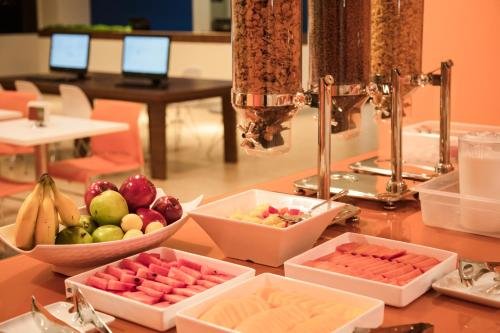 Фото Fiesta Inn Merida