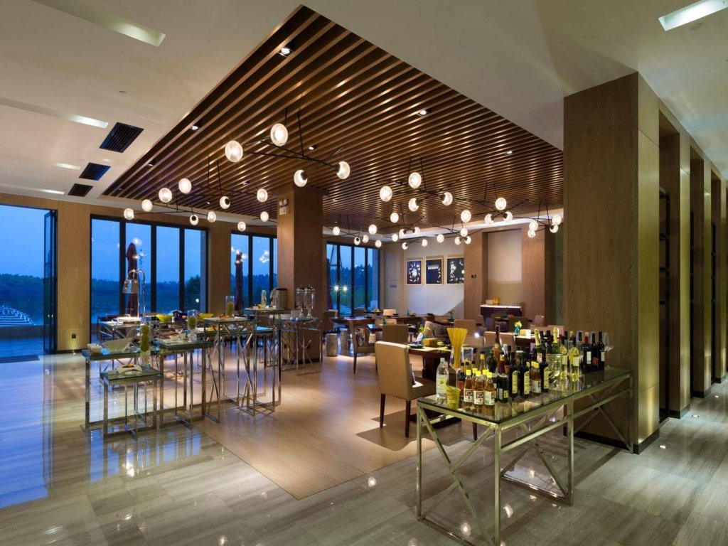 Фото Silver World Hotels Resorts