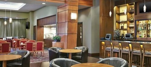 Гостиница Four Points by Sheraton Vancouver Airport в Ричмонде