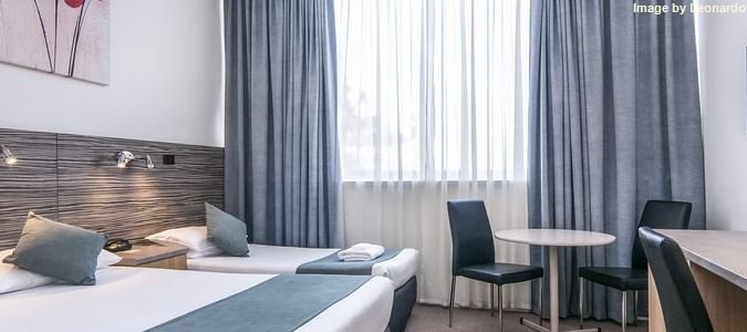 Фото Comfort Inn Regal Park, North Adelaide