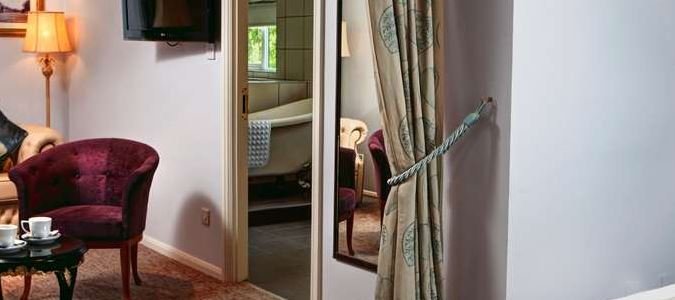 Фото Henley Hotel