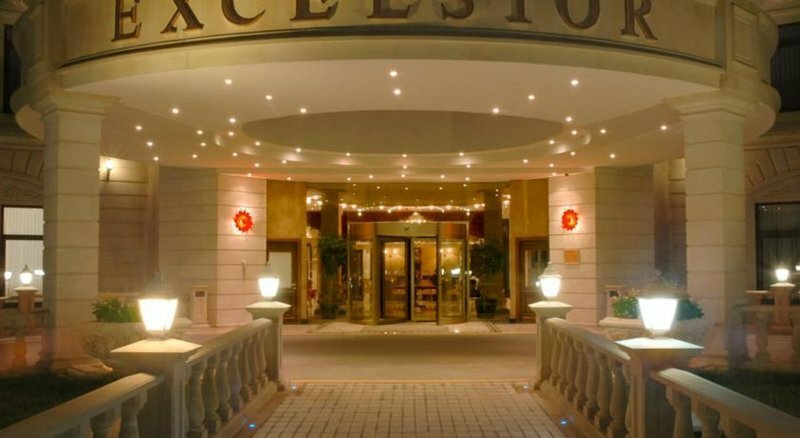 Гостиница Excelsior Hotel & SPA Baku в Баку