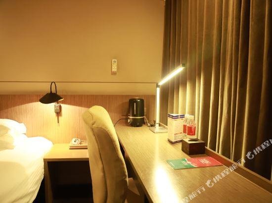 Фото Jinjiang Inn Select Lhasa Potala Palace West Beijing Road