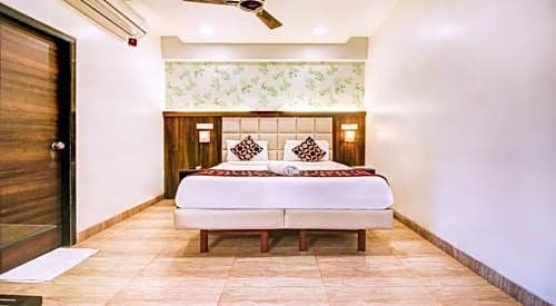 Фото Krishna Avatar Stay Inn