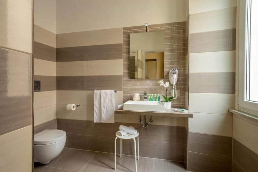 Фото Borgognona Rooms