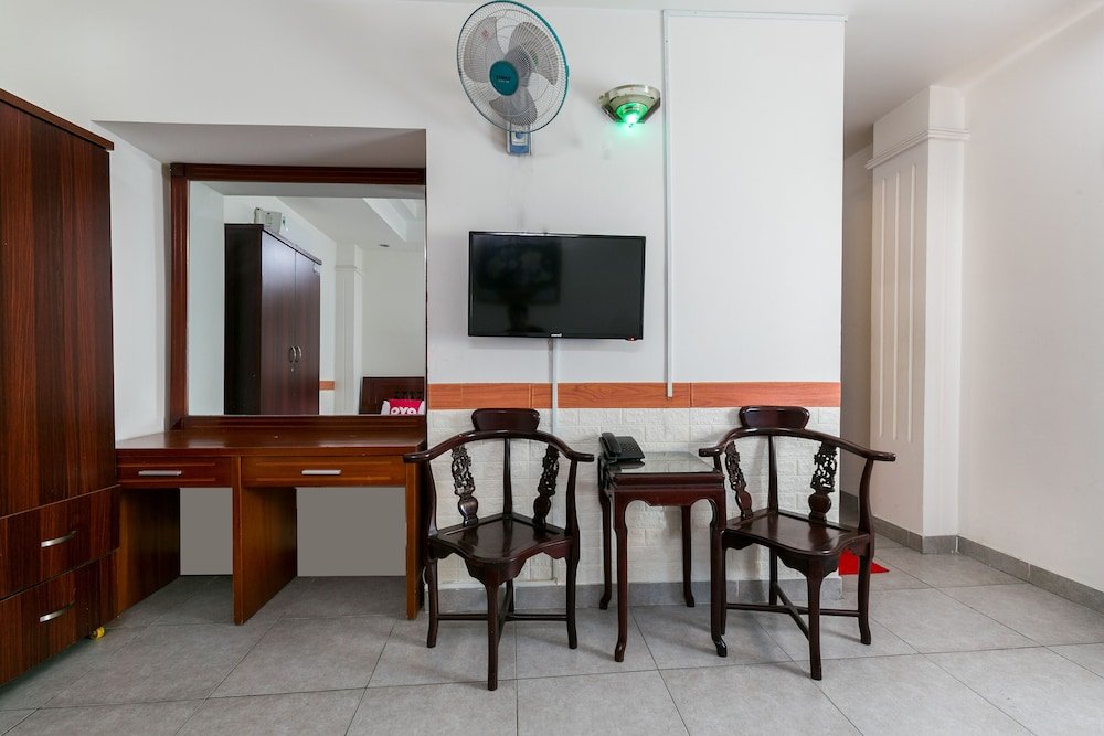 Фото OYO 975 Trung Nam Hotel