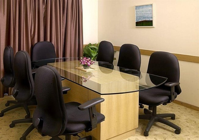 Фото The Chancery Pavilion