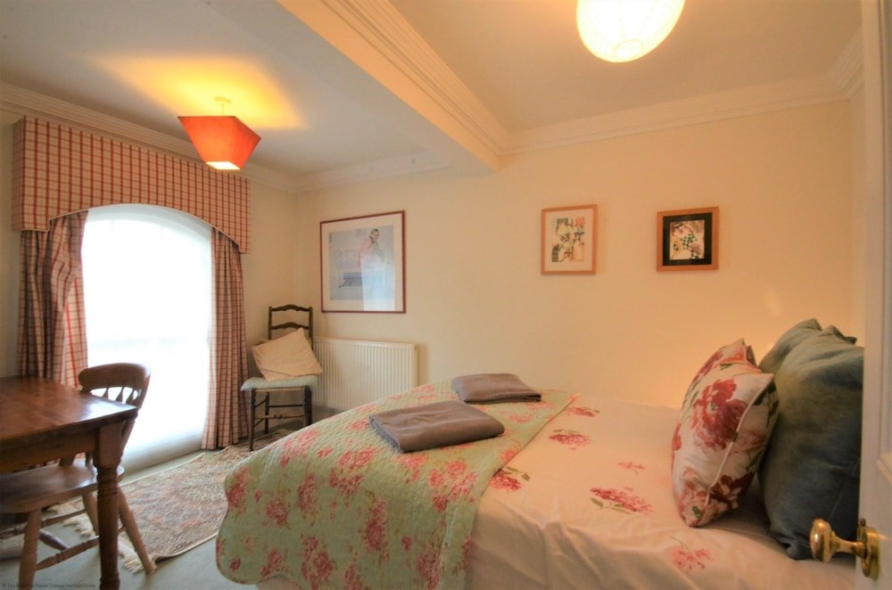 Фото Whitefriars