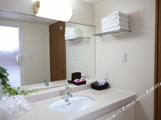 Фото Hotel Awina Osaka