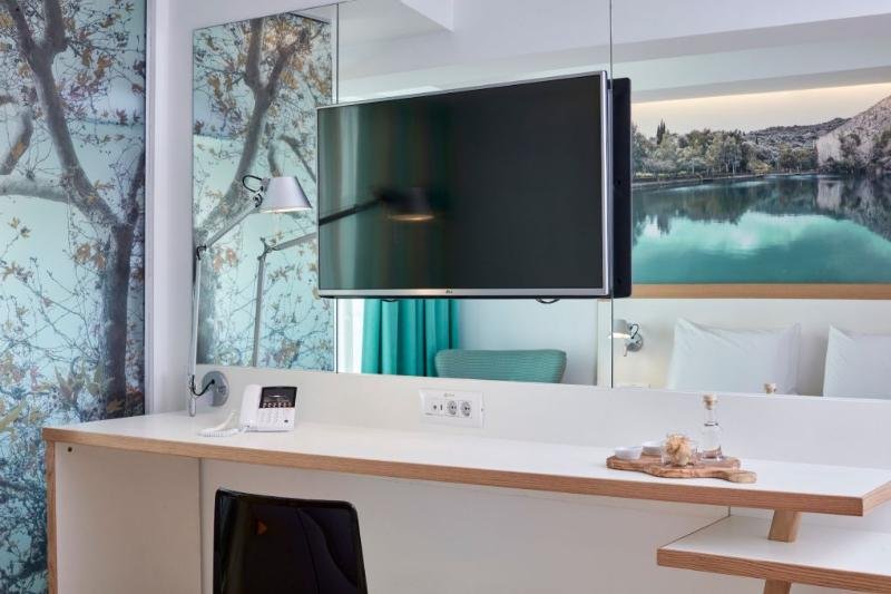 Фото Olive Green Hotel