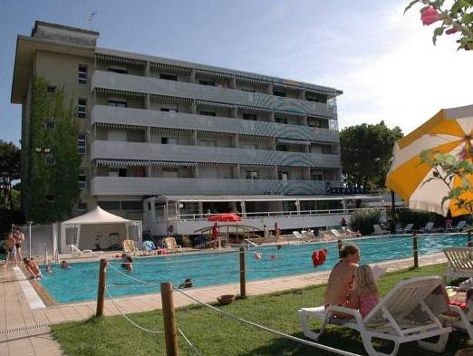 Фото Aparthotel Albatros