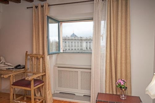 Фото Hostal Central Palace Madrid