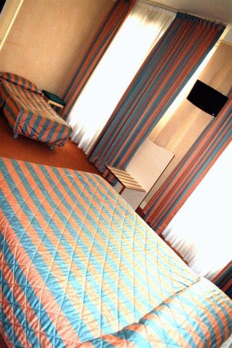 Фото Hôtel Eiffel Blomet