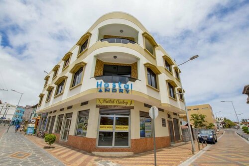 Гостиница Hostal Andry в Пуэрто-Бакерисо-Морено