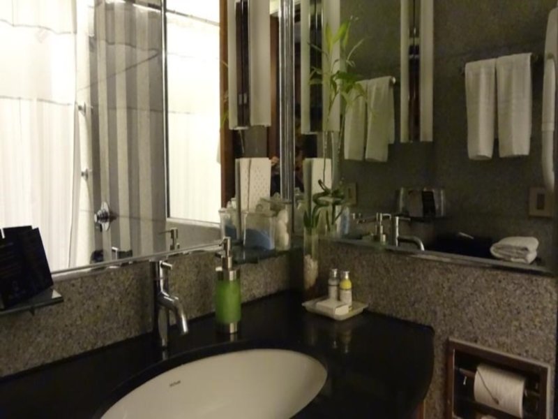 Фото Hotel Marine Plaza Mumbai