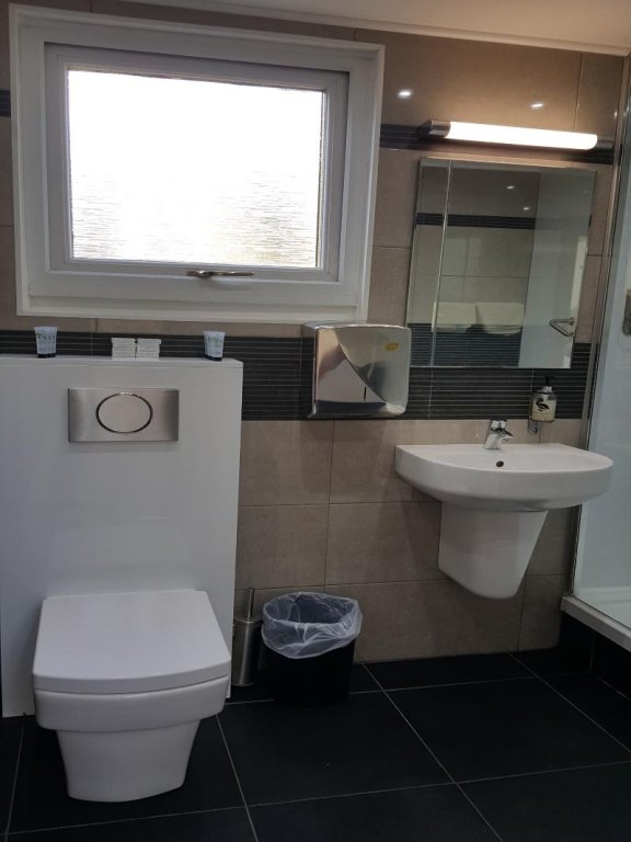 Фото McLays Guest House