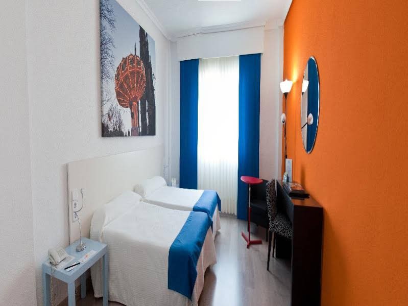 Фото Hotel Sercotel Carlos III