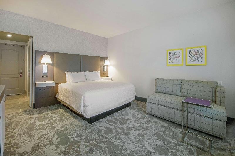 Фото Hampton Inn & Suites Raleigh-Durham Airport-Brier Creek by Hilton