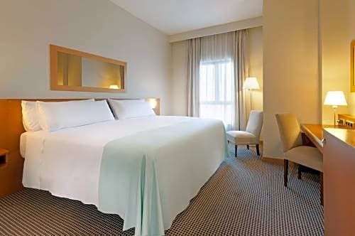 Фото Hotel Leon Camino Affiliated by Melia