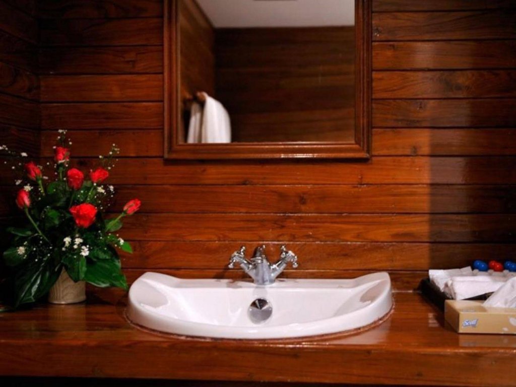 Фото Riverhouse Resort