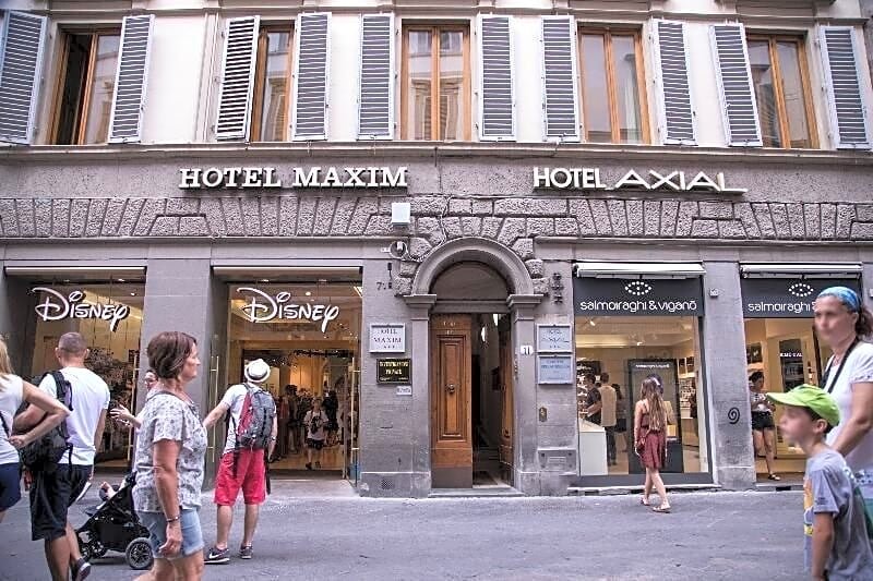 Фото Maxim Axial