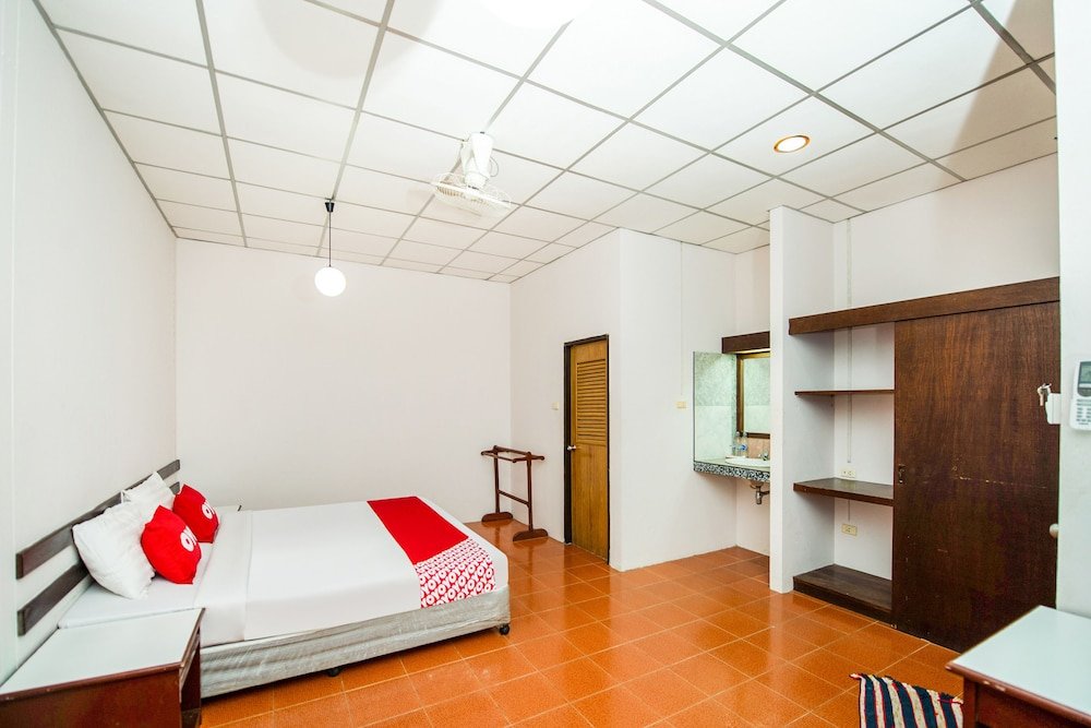 Фото Oyo 282 Baan Nat