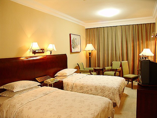 Фото Weihaiwei Hotel