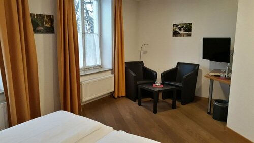 Гостиница Braustüble Und Hotel Zur Post