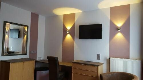 Гостиница Hotel Aggertal в Гуммерсбахе