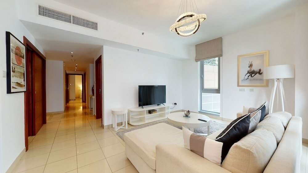 Short-term housing rental Quintessential Quarters - Burj Khalifa and Sea Views, Dubai, photo