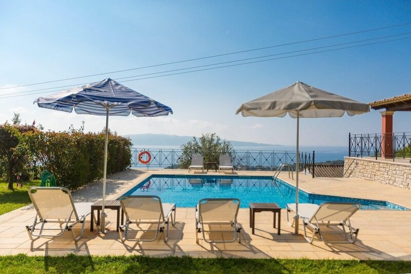 Гостиница Villa Eleni Agios Stephanos Large Private Pool Walk to Beach Sea Views A C Wifi Eco-friendly - 1462