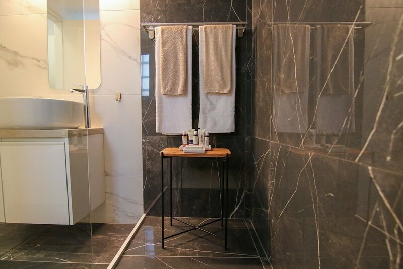 Гостиница Phaedrus Living: Seaside Luxury Flat Limnaria 152 в Пафосе
