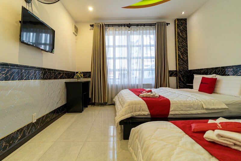 Гостиница RedDoorz near Gia Dinh International Hospital 4 в Хошимине