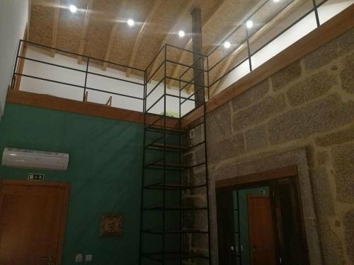 Гостиница PaÇo De Vilharigues в Округе Визеу