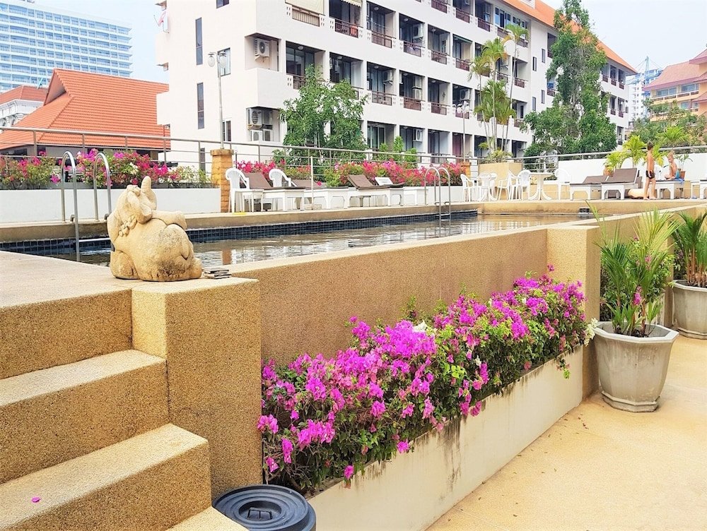 Фото Plaza Residence Jomtien Beach - Large Studio Condo