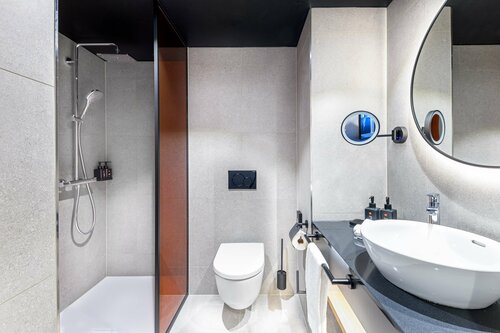 Гостиница Radisson Red Hotel Vienna в Австрии