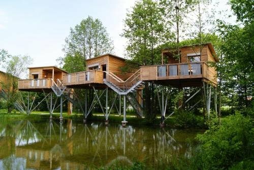 Гостиница Baumhaushotel Oberbayern